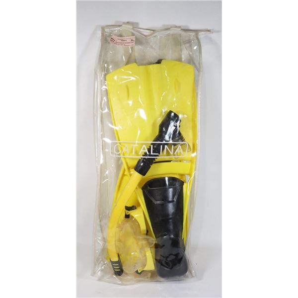 YELLOW WOMENS SNORKEL AND FLIPPER SET SIZE XL