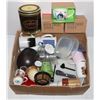 Image 1 : BOX OF KITCHEN ITEMS, CUPS ECT