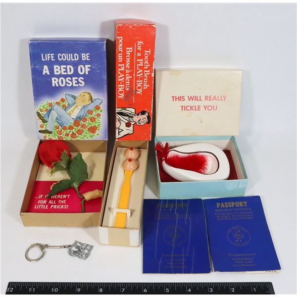 THREE VINTAGE NOVELTY ADULT GAG GIFTS