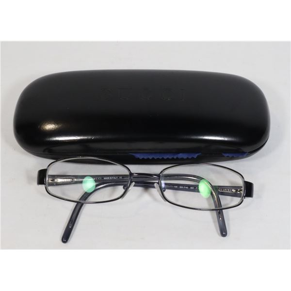 GUCCI PRESCRIPTION GLASSES IN GUCCI CASE