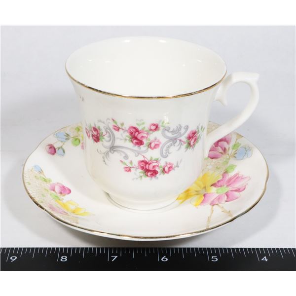 QUEEN ANNE TEACUP WITH ROYAL MAYFAIR SAUCER