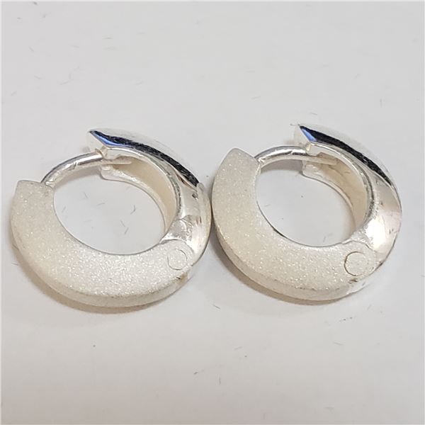 SILVER EARRINGS(~WEIGHT 3.21G)