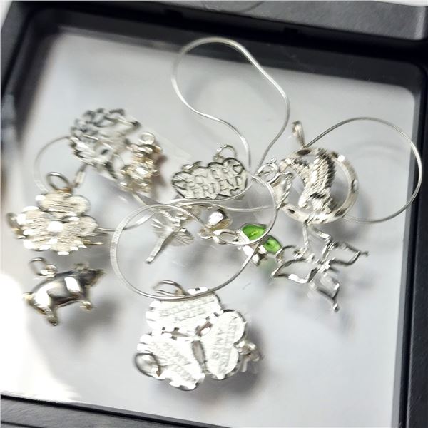 SILVER LOTS OF PENDANTS WITH 16" CHAIN SET