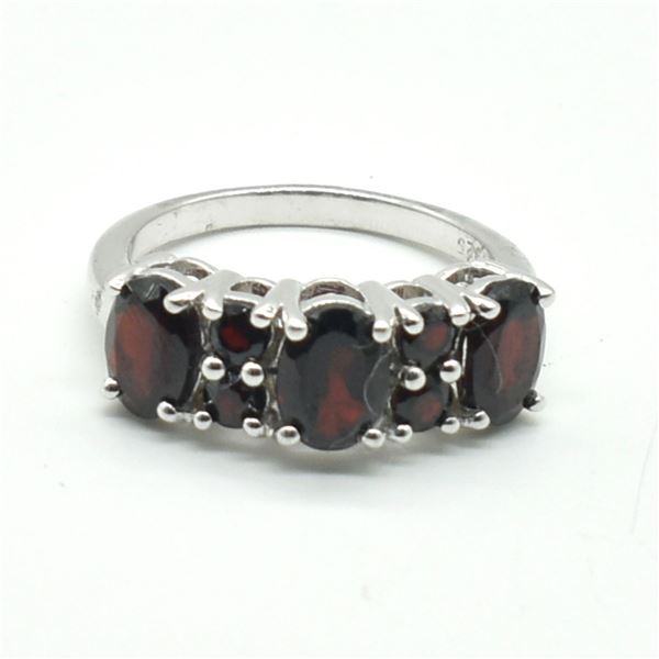 SILVER GARNET(3.3CT) RHODIUM PLATED RING (SIZE 7)