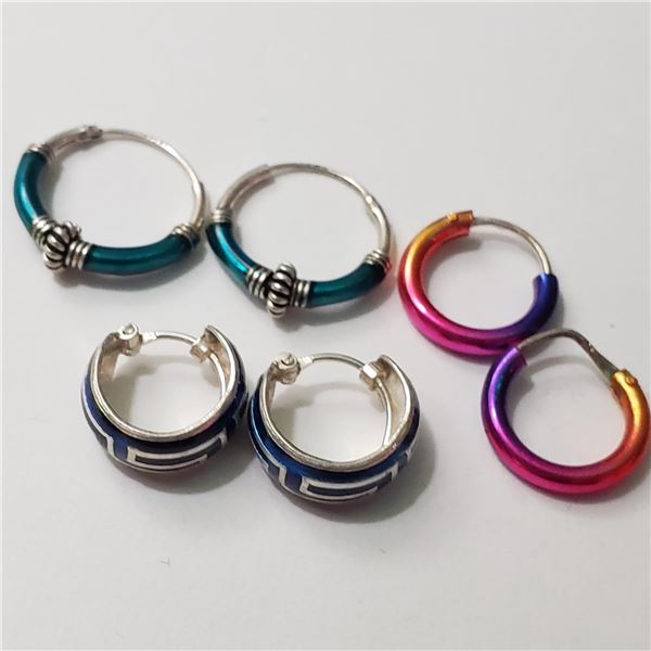 SILVER LOT OF 3 EARRINGS