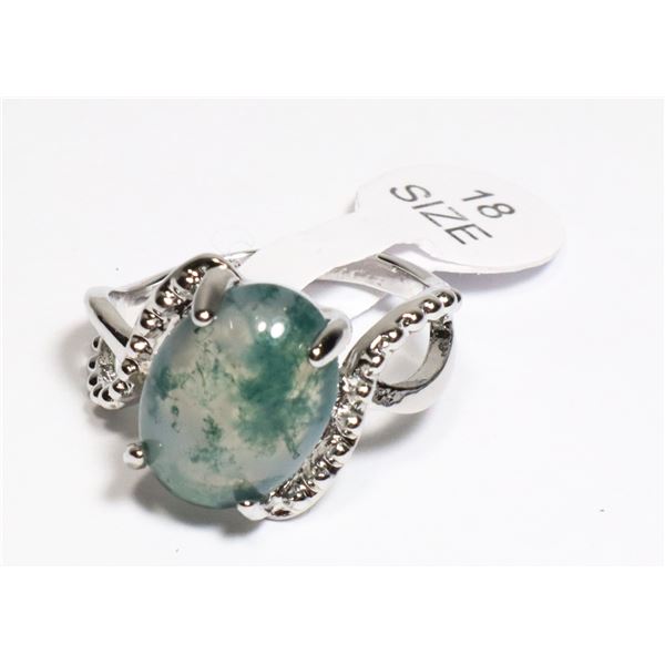 NEW SIZE 8 STONE RING