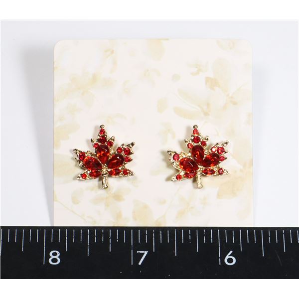 NEW GOLD TONE RHINESTONE MAPLE LEAF STUD EARRINGS