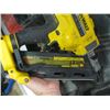 Image 2 : DEWALT 20V CORDLESS FRAMING NAILER, NO BATTERY OR CHARGER