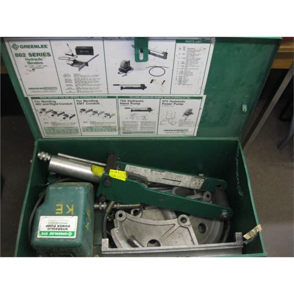 GREENLEE 882 PIPE BENDER W/HYDRAULIC POWER PUMP