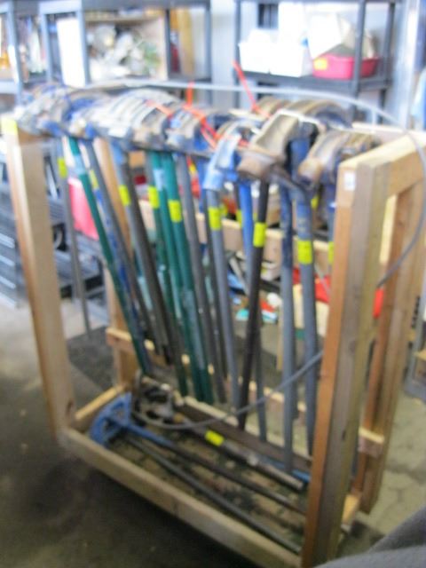 CONDUIT BENDER RACK
