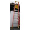 Image 1 : 8' FIBREGLASS & ALUMINUM STEPLADDER