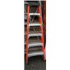 Image 1 : 6' FIBREGLASS & ALUMINUM STEPLADDER