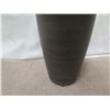 Image 3 : 18-Karat Hombre Wood Vase w/ Horizontal Grooved Lines 20"H