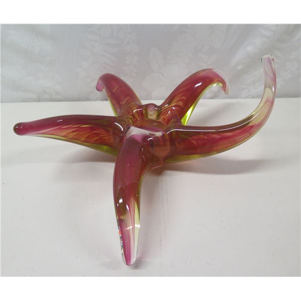 Global Views Art Glass Starfish Votive Candle Holder 16"dia, 5.5"H