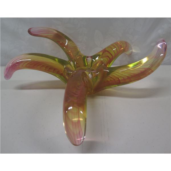 Global Views Art Glass Starfish Votive Candle Holder 13"dia, 4"H