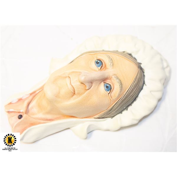 AUTHENTIC ENGLAND BOSSONS CHALKWARE HEAD