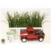 Image 1 : METAL FARMHOUSE TRUCK W CHRISTMAS TREE