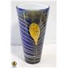 Image 1 : LARGE HEAVY ART GLASS VASE 11" HIGH X 6" DIAMETE