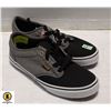 Image 1 : NEW VANS YOUTH SIZE 6.5 NO BOX