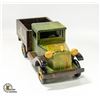 Image 2 : WOODEN LAURA SECORD CHOCOLATIER CANDY TRUCK