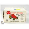 Image 1 : NEW MASSEY FERGUSON 1/18 SCALE COLLECTOR