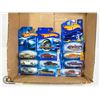 Image 1 : BOX WITH 10 COLLECTIBLE HOTWHEEL CARS &