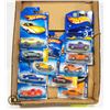 Image 1 : BOX WITH 10 COLLECTIBLE HOTWHEEL CARS &