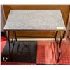 Image 1 : TABLE GALVANIZED METAL TOP RETRO STYLE METAL LEGS