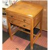 Image 1 : SEWING TABLE WITH SPOT TO INSERT SEWING MACHINE