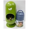 Image 1 : VENDERS DOG BAG DISPENSER OF DOGGIE BAGS + TRAVEL