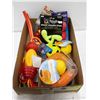 Image 1 : FLAT OF ASSORTED DOG TOYS