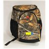 Image 1 : REAL TREE OZARK TRAIL INSULATED LUNCHBOX