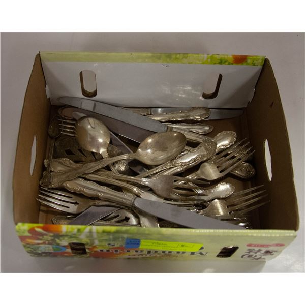 BOS DINNERWARE CUTLERY