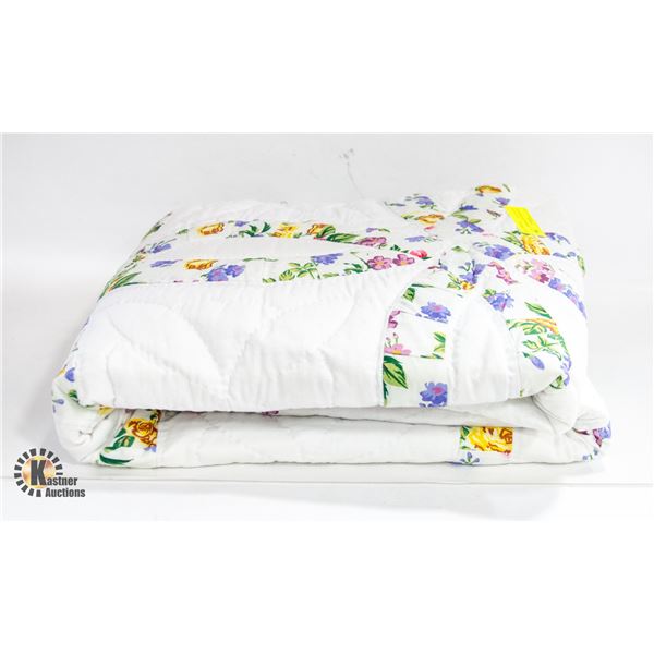QUEEN SIZE PATCHWORK QUILT-ESTATE