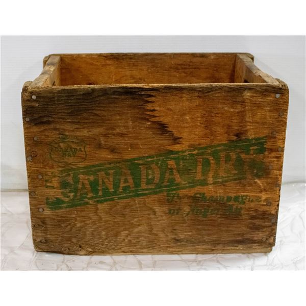 VINTAGE CANADA DRY WOOD CRATE