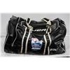 Image 1 : BAUER JUNIOR HOCKEY BAG - DUFFLE BAG STYLE