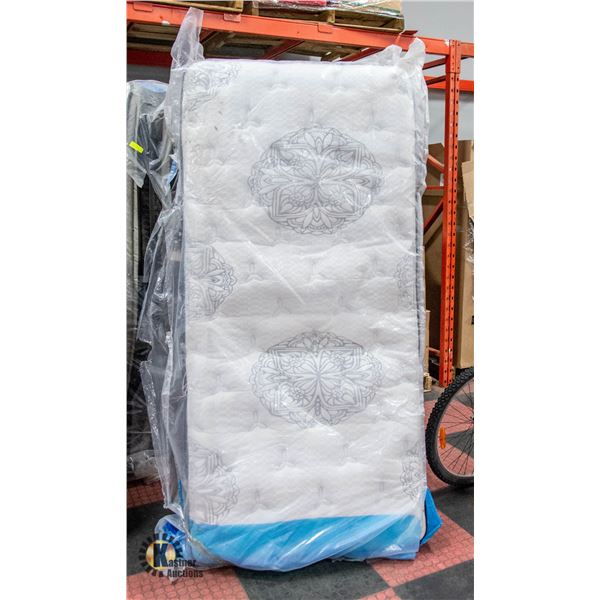 FREIGHT CLAIM SINGLE SIZE BEAUTY REST MATTRESS