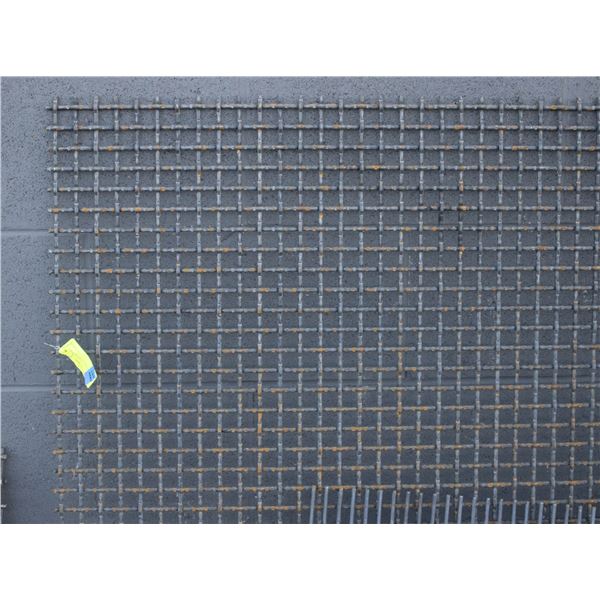 64  X 29  HIGH CARBON STEEL SCREEN