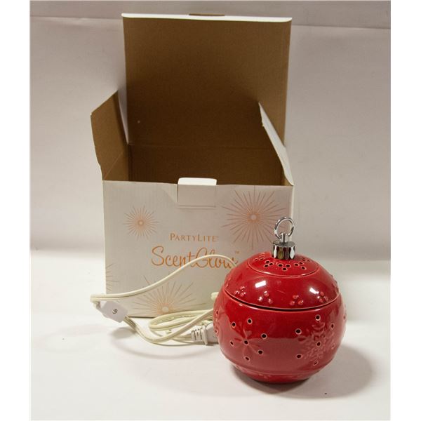 PARTYLITE CHRISTMAS SCENT GLOW