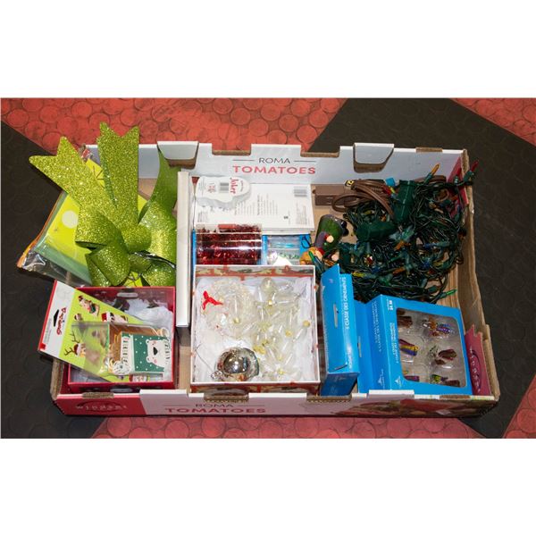 FLAT WITH CHRISTMAS ITEMS INCL. 4 NEW BOXES