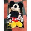 Image 1 : FLAT WITH 28"-MICKEY MOUSE STUFFED TOY AND