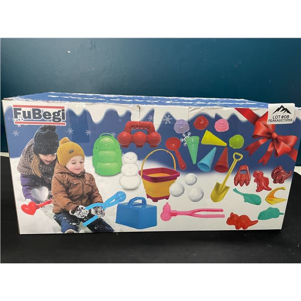 Lot of 1 Snowball Making Outdoor Toy Set
