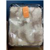 Image 2 : Lot of 1 Woomer LARGE SIZE Electric Heated Plush Blanket - 100 x 90 inch - Beige - BRAND NEW!