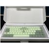 Image 2 : Lot of 1 Boyi 68 Keys NKRO Bluetooth Mechanical Gaming Keyboard - Matcha Green