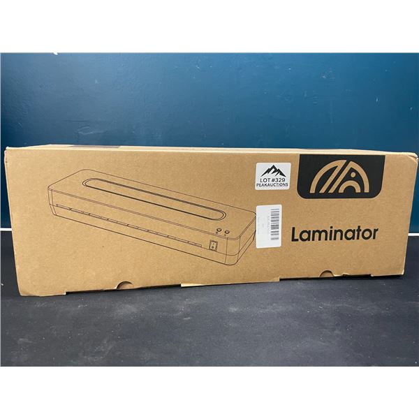 Lot of 1 Lamintor Machine w/ Laminating Sheets