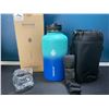 Image 1 : Lot of 1 Sendestar Double Wall Stainless Steel Insulated Water Bottle - 1.8L (64oz) - Blue Ombre