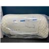 Image 4 : Lot of 1 Cervical Contour Memory Foam Pillow/Ergonomic Pillow For Neck & Back Support