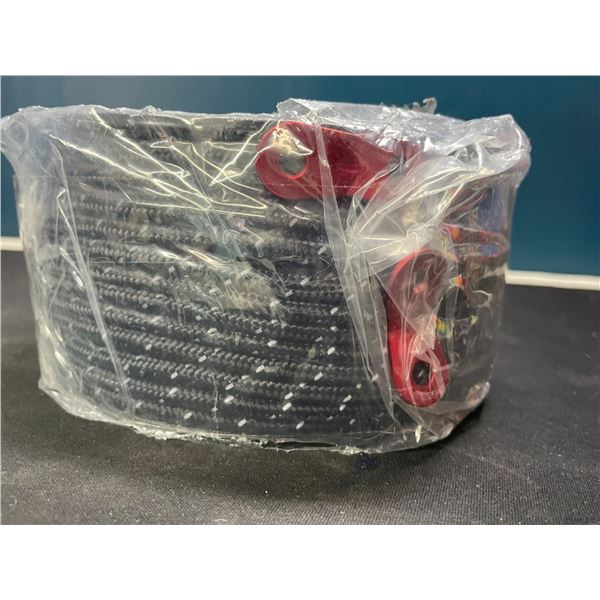 Lot of 1 Roll of Reflective Paracord