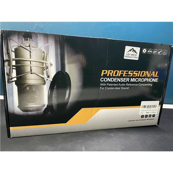 Lot of 1 Professional Condenser Microphone w/ Live Sound Card  - Great for Podcasting/Recording!