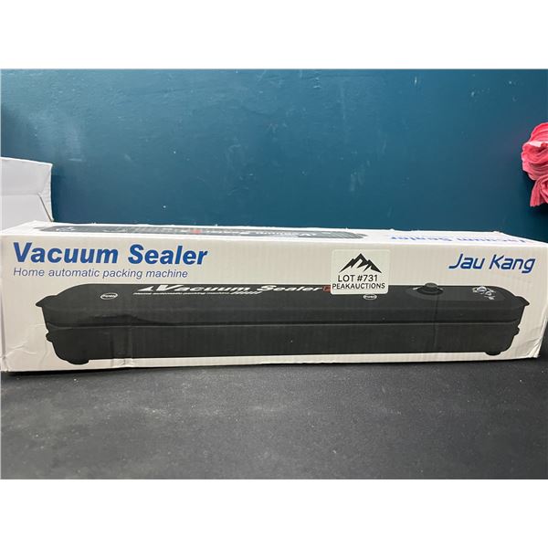 Lot of 1 Vacuum Sealer Machine w/ Bags